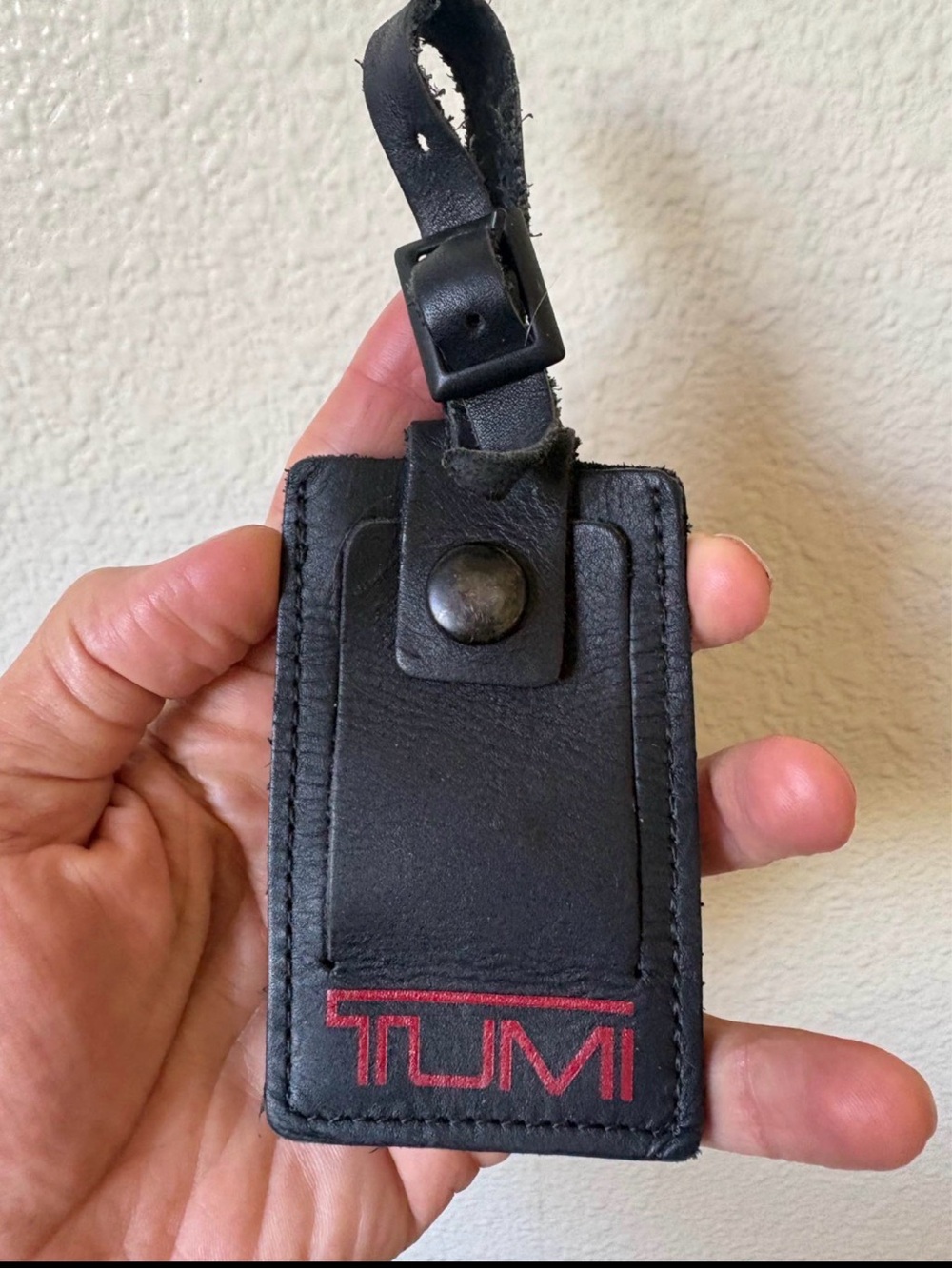 Tumi Luggage Tag Leather ID Black On Black With Red Logo Adjustable